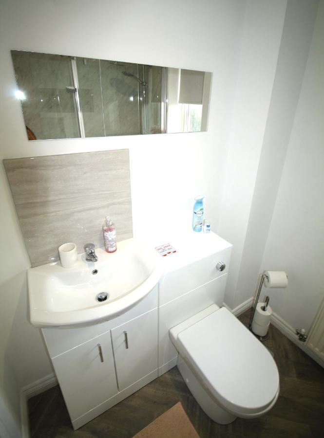 Ashington - 2 Bedroom House - Beautifully Decorated & Furnished - Large Garden 외부 사진