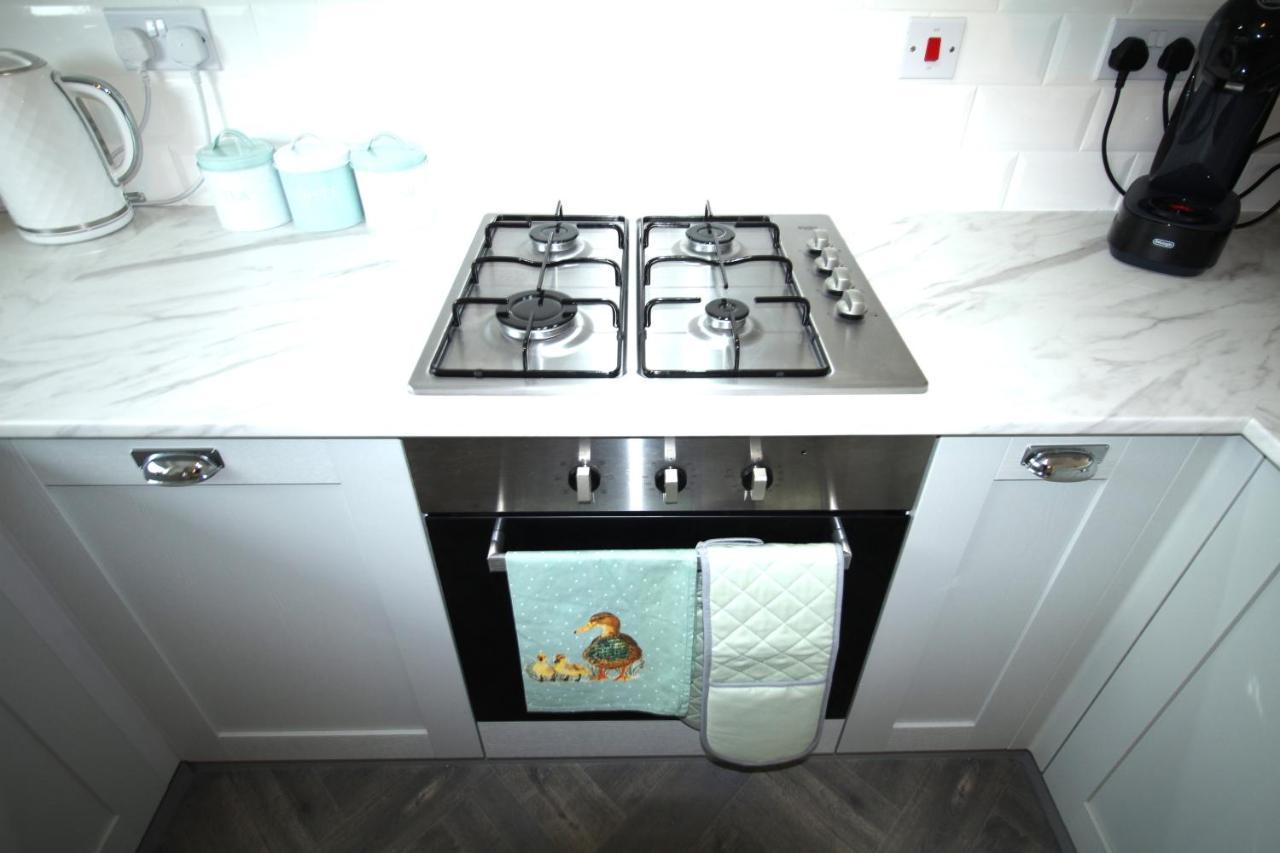 Ashington - 2 Bedroom House - Beautifully Decorated & Furnished - Large Garden 외부 사진
